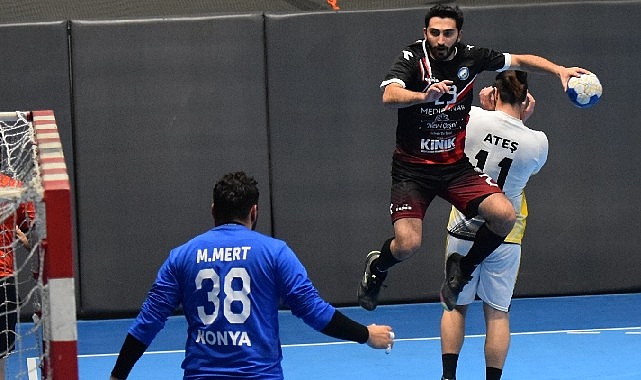 ilk-macin-galibi-nilufer-belediyespor.jpg