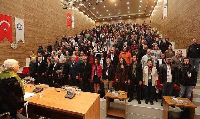 mugla-buyuksehir-cumhuriyet-ve-felsefe-kongresi-basladi.jpg