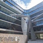 siemens-rekorlar-kirdigi-mali-yili-guclu-bitirdi.jpg