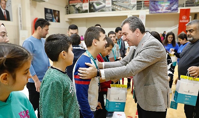 bergama-belediyesi-engelsiz-spor-ve-sanat-soleni.jpg