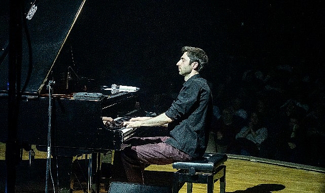evgeny-grinko-25-aralikta-zorlu-psmde.jpg