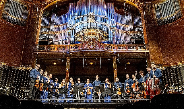 is-sanattan-iki-ozel-konser.jpg