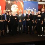 ismet-kuntay-tiyatro-odullerinden-sehir-tiyatrolarina-cumhuriyetin-100-yili-ozel-odulu.jpg