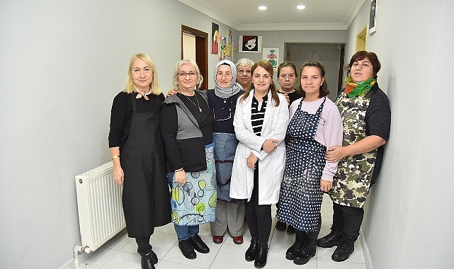 kartepeli-kursiyerler-yeteneklerini-kesfediyor.jpg