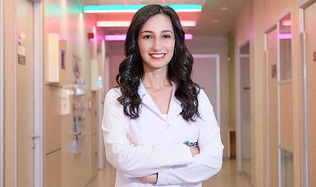 yeni-yilda-ilk-isiniz-su-icmek-olsun-yilin-ilk-gunune-saglikli-baslangic-onerileri.jpg