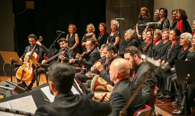 bilge-cinarlardan-turk-sanat-muzigi-konseri.jpg