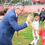 kemer-belediyesi-futbol-okulunda-formalar-dagitildi.jpg