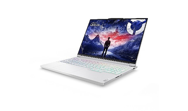 lenovo-legion-oyun-ekosistemi-ceste-gorucuye-cikti-lenovo-oyunculari-sinirlarini-zorlamaya-cagiriyor.jpg