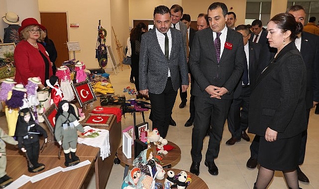 yesilay-danismanlik-merkezi-atolye-sergileri-basladi.jpg