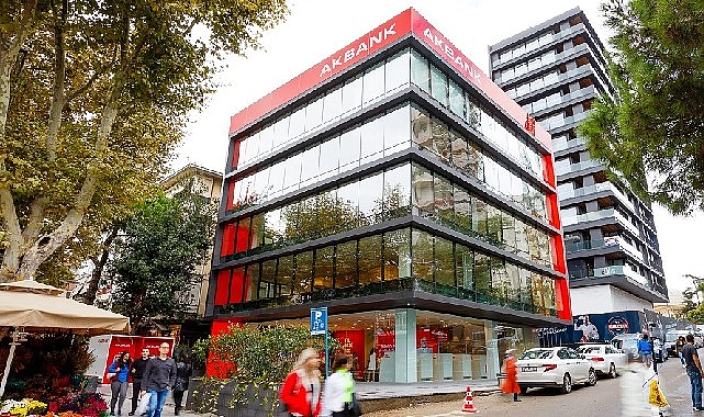 akbank-afet-bolgesinde-sosyal-ve-ekonomik-kalkinmaya-hizmet-ediyor.jpg