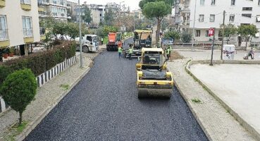 Aydın Büyükşehir Belediyesi'nden Efeler'e asfalt hamlesi