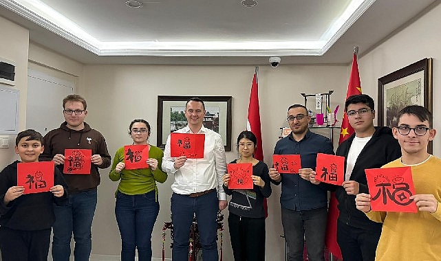 cin-yeni-yili-turkiyede-etkinliklerle-kutlandi.jpg