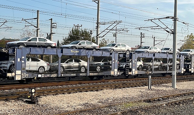 hodlmayr-avrupa-ile-turkiye-arasinda-demiryolu-tasimasini-surekli-hale-getiriyor.jpg