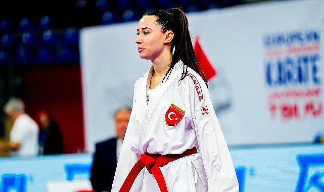 kartepeli-aysima-avrupa-3ncu-oldu.jpg