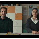 netflix-berkun-oya-imzali-kuvvetli-bir-alkistan-ozel-bir-klip-paylasti.jpg