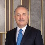 vakifbank-2023-yilinda-63-milyar-dolar-ile-yurtdisindan-en-cok-kaynak-saglayan-banka-oldu.jpg