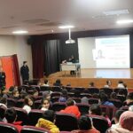 bilgi-evlerinde-genclerle-bas-basa-sohbetleri-devam-ediyor.jpg