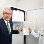 extremophyte-deneyine-ait-materyaller-ege-universitesine-ulasti.jpg