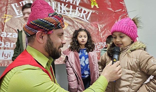 golcuk-belediyesi-her-yil-geleneksel-hale-getirdigi-ramazan-aksamlari-etkinliklerini-bu-yil-da-hem-sehir-merkezinde-hem-de-koylerde-cocuklarla-bulusturmaya-devam-ediyor.jpg
