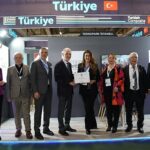 istanbulun-4-firmasi-kompozit-sektorunun-dev-bulusmasi-jec-world-fuarinda-buyuk-ilgi-gordu.jpg