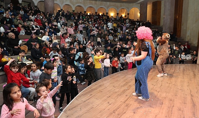 nevsehir-belediyesi-tarafindan-cocuklar-icin-bu-yil-ilk-kez-duzenlenen-ramazan-eglence-programlari-buyuk-ilgi-goruyor.jpg