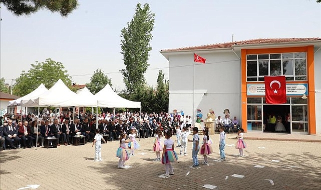 inegolde-23-nisan-coskusu.jpg