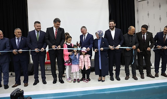 ko-mekte-ilk-sergi-kartepe-ile-basladi.jpg