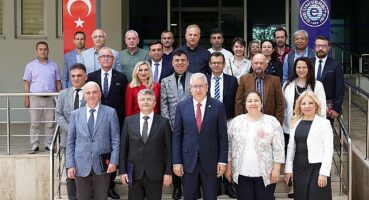 Sinema Dünyasının Gözü İzmir'de: Turan Film Festivali Başlıyor!