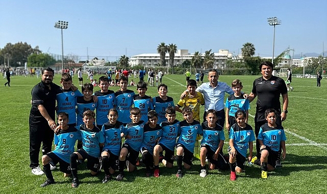 12-internasyonel-futbol-turnuvasi-basladi.jpg