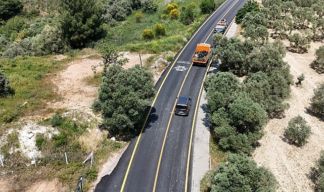 aydin-buyuksehir-belediyesi-kente-yeni-yollar-kazandirmak-ve-mevcut-yollari-yenilemek-icin-calismalarina-hiz-kesmeden-devam-ediyor.jpg