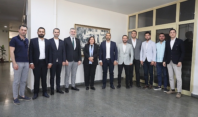 aydin-genc-is-insanlari-dernegi-aydin-buyuksehir-belediye-baskani-ozlem-cerciogluna-nezaket-ziyaretinde-bulundu.jpg