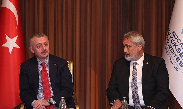 baskan-buyukakin-amator-spor-kuluplerimize-destek-olmak-icin-buradayiz.jpg