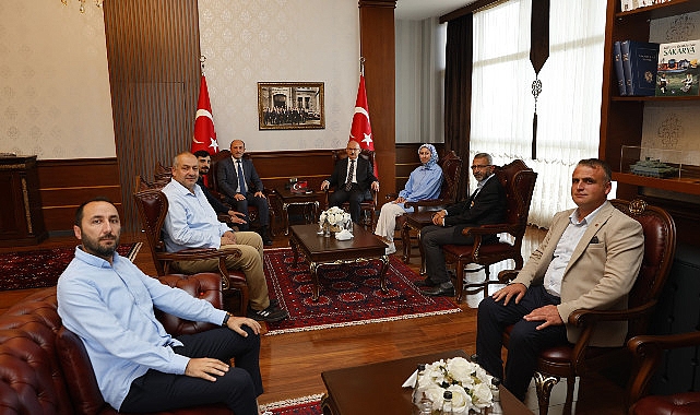 baskan-yildizdan-sakarya-valisi-yasar-karadenize-ziyaret.jpg