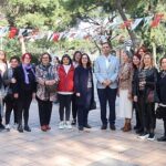 bornova-belediyesinden-anneler-icin-hediyelik-esya-gunleri.jpg