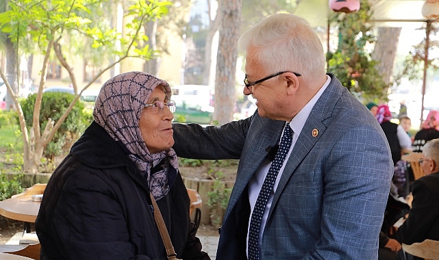 burhaniye-belediye-baskani-ali-kemal-deveciler-sosyal-belediyecilik-anlayisi-ile-yuruttugu-calismalara-hiz-kesmeden-devam-ediyor.jpg