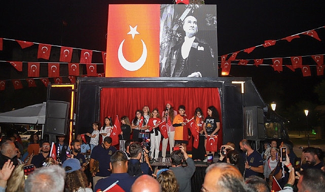 cesmede-19-mayista-muhtesem-kutlama.jpg