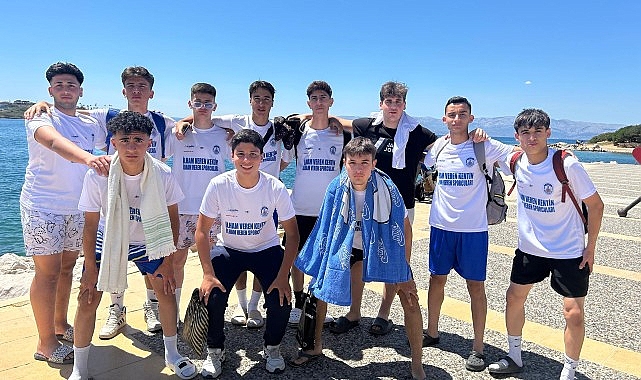 efes-selcuklu-sporcular-cesmede-yapilan-yarimada-spor-oyunlarina-katildi.jpg