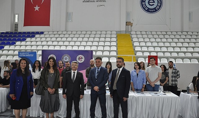 ege-universitesinde-26-tanitim-gunleri-basladi.jpg