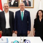 egeli-akademisyen-prof-dr-yasa-ve-ekibi-yeni-bir-bakteri-turunu-literature-kazandirdi.jpg