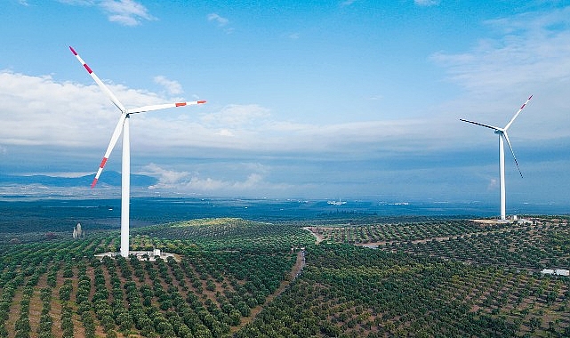 enerjisa-uretim-ruzgar-gunu-zirvesi-enerjinin-gelecegi-yenilenebilir-enerjide.jpg
