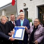 eu-cesme-turizm-fakultesine-rekor-bagisla-ogrenci-yurdu.jpg