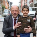 geyve-belediye-baskani-selcuk-yildiz-geyve-pazaryerini-ziyaret-ederek-esnaf-ve-vatandaslarla-sohbet-etti.jpg