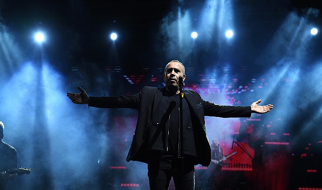 haluk-levent-soyledi-on-binler-eslik-etti.jpg