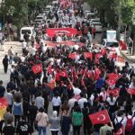 inegollu-gencler-19-mayis-coskusunu-sokaklara-tasidi.jpg