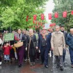 kadin-ciftciler-traktorleriyle-tarim-da-biz-de-variz-dedi.jpg