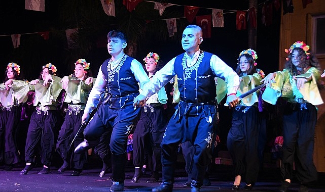 kemerde-19-mayis-coskusu-basladi.jpg