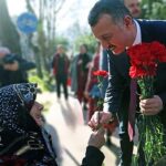 kocaeli-buyuksehir-belediye-baskani-tahir-buyukakin-mutlu-annelerle-mutlu-gelecek-insa-ediyoruz.jpg