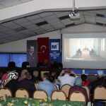 konya-buyuksehirden-gorme-engelliler-icin-sesli-betimlemeli-film-etkinligi.jpg