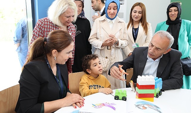 kucukcekmecede-bimola-engelsiz-yasam-merkezini-hizmete-acti.jpg