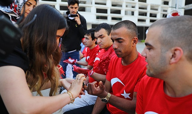 ozel-bireyler-bir-gunlugune-asker-oldu.jpg